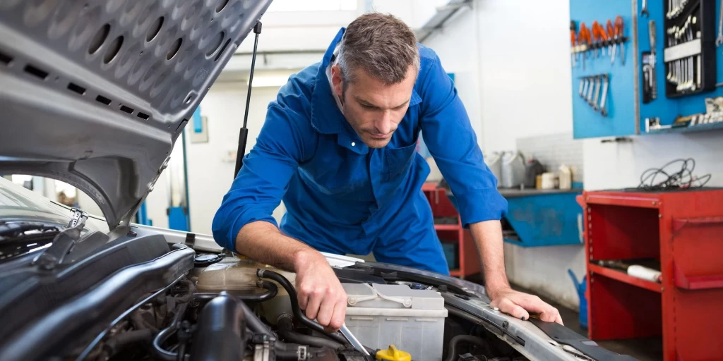 В чём опасность поддельного моторного масла?